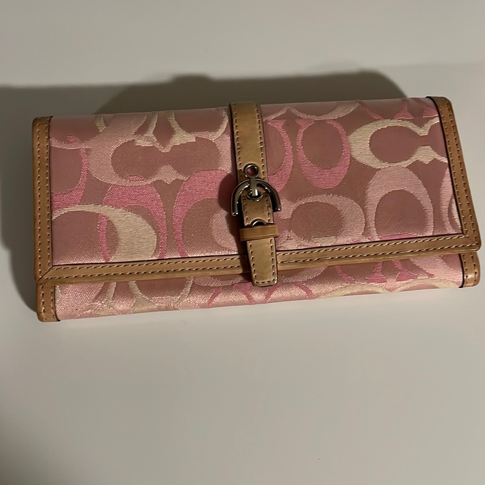 Coach wallet